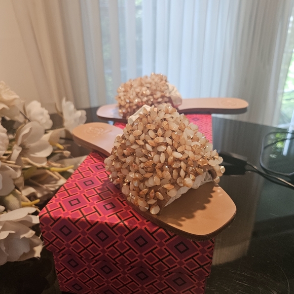 Tory Burch Logan Slides...Oldies but Goodies! - Picture 5 of 5